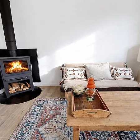 La Petite Mazure - Refuge Nature En Foret Holiday home *