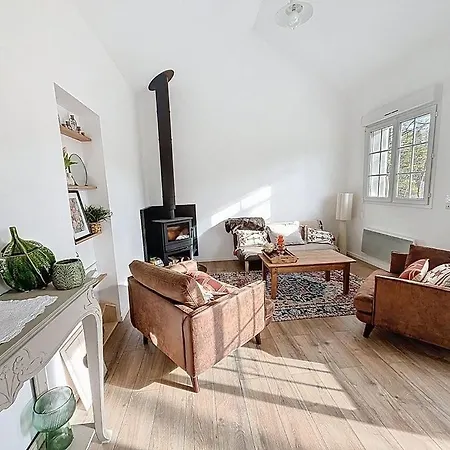 Ferienhaus La Petite Mazure - Refuge Nature En Foret *